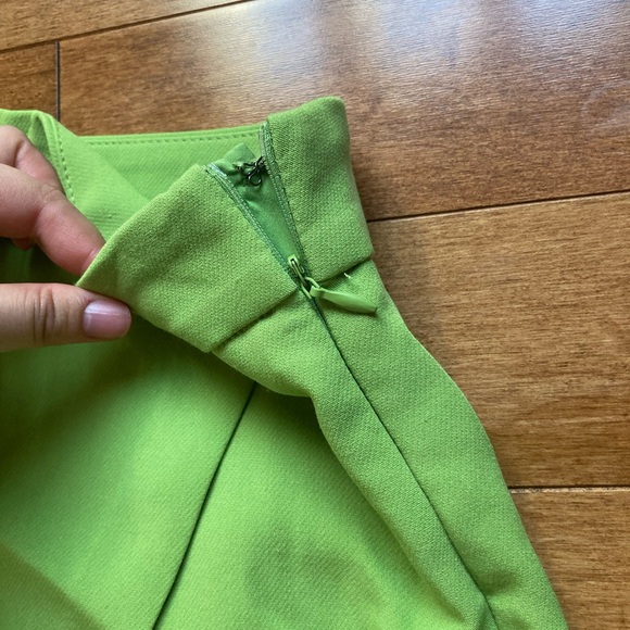Green skort💚 - Picture 3 of 4
